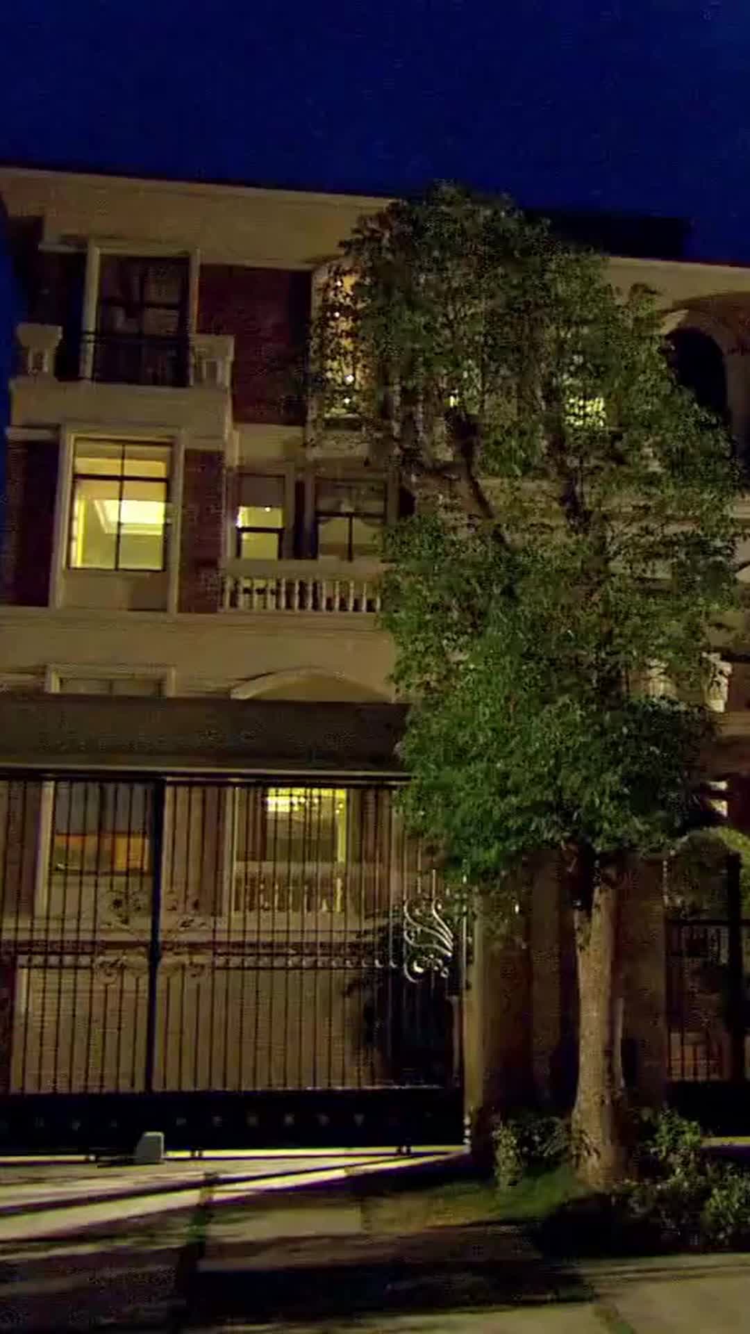 Episode 20 - 999 Days His Secret Wife